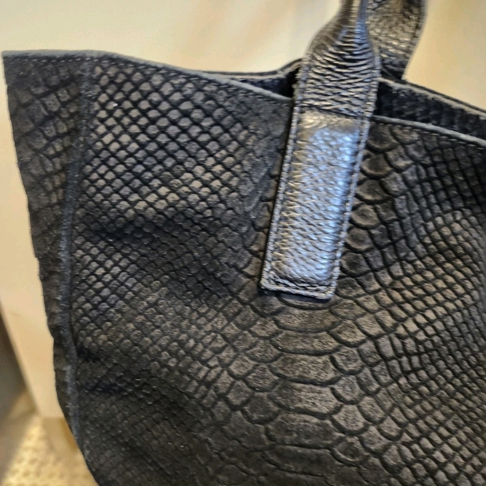 J. McLaughlin Black Python Print Embossed Leather… - image 11